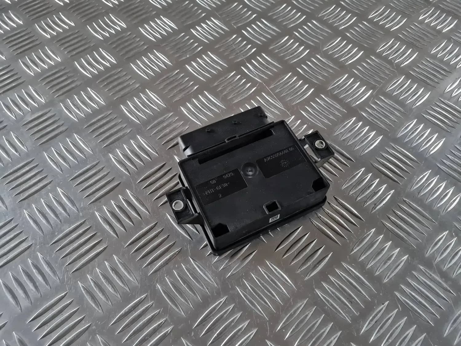 Unitatea de comandă a frânei de parcare RENAULT SCENIC III 2011 - foto 3