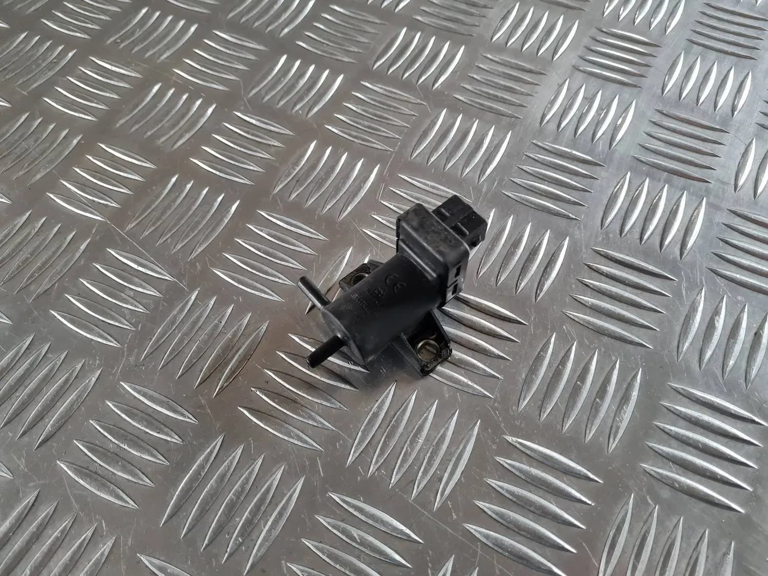 Supapă solenoidală de vid RENAULT SCENIC III 2011 - foto 2