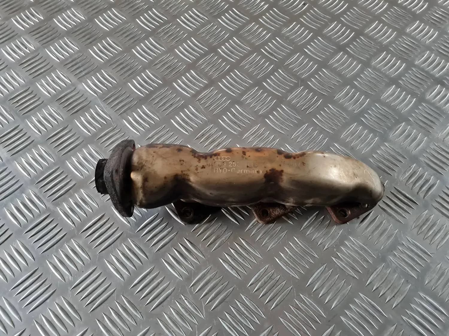 Colector de evacuare AUDI A6 2008 - foto 2