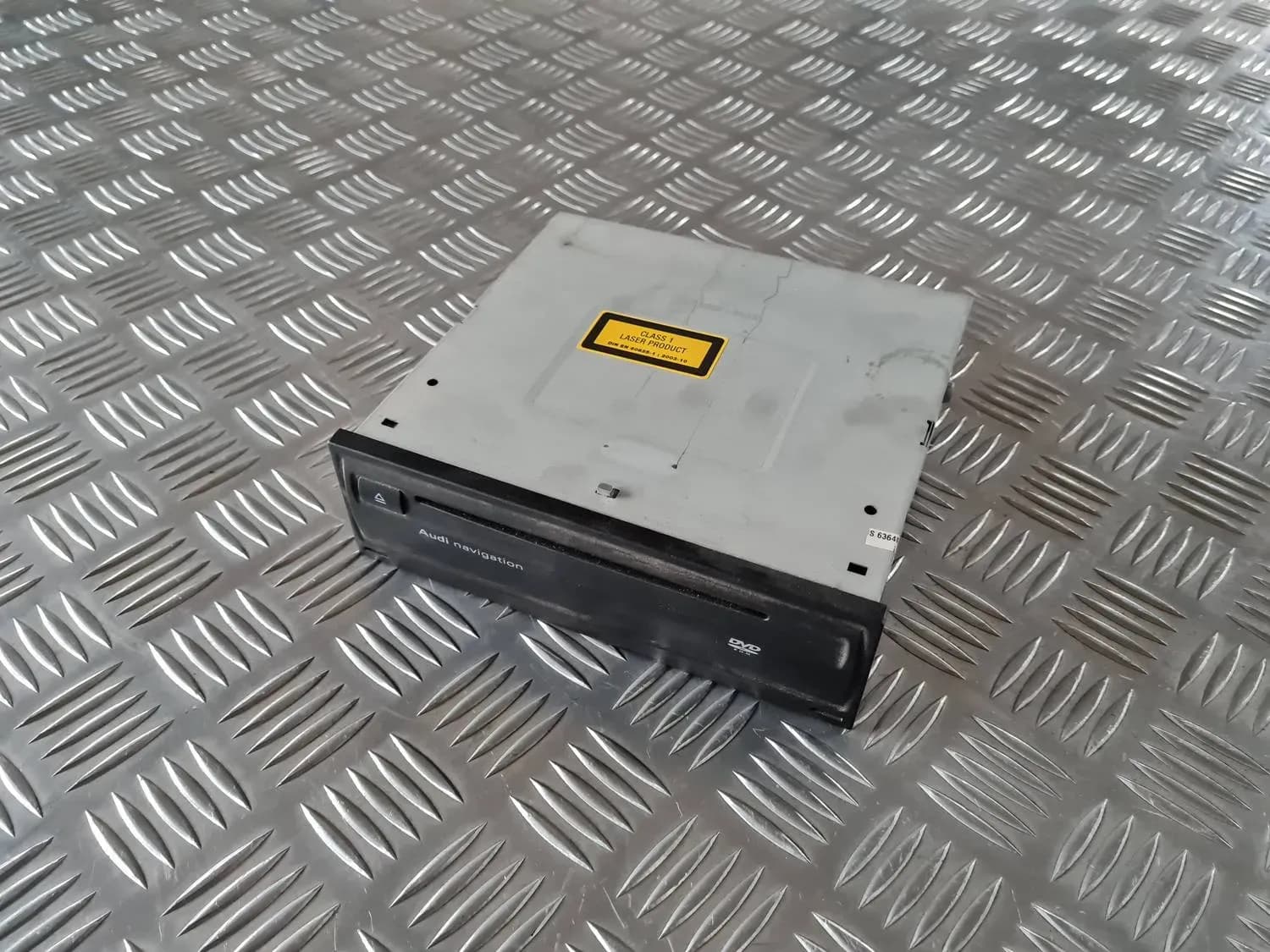 Unitate CD/DVD/Navigație AUDI A6 2008 - foto 1