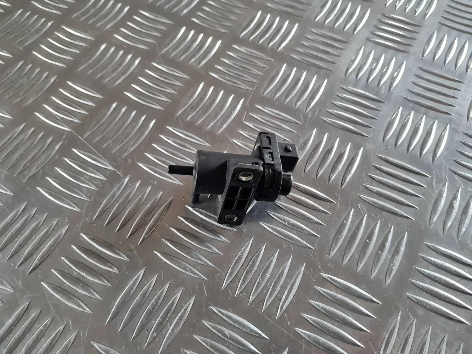 Supapă solenoidală de vid RENAULT SCENIC III 2011 - foto 1