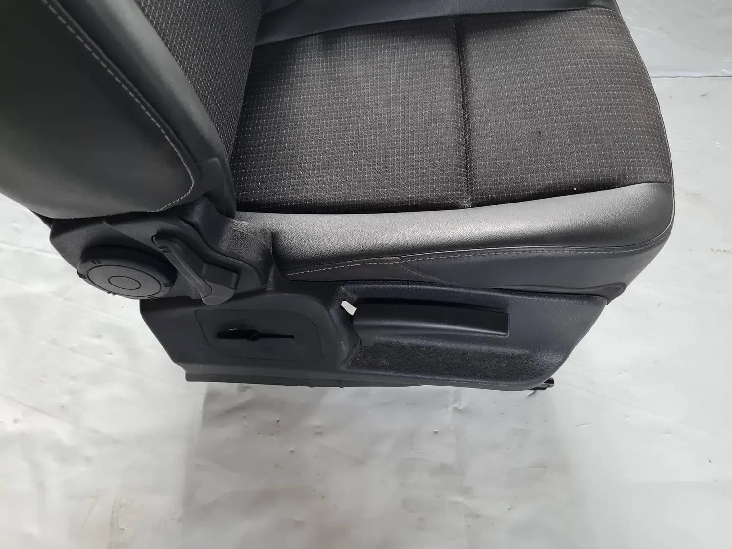 Scaun dreapta față RENAULT SCENIC III 2011 - foto 8