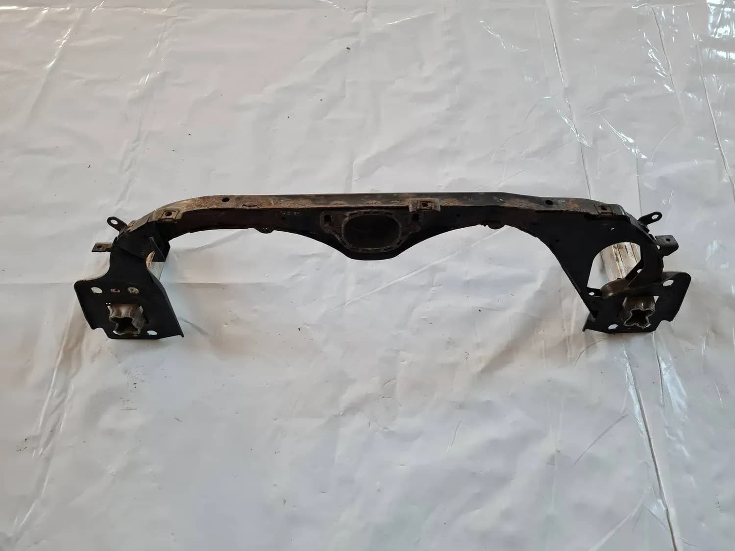 Traversă față pentru radiator AUDI A6 2008 - foto 5