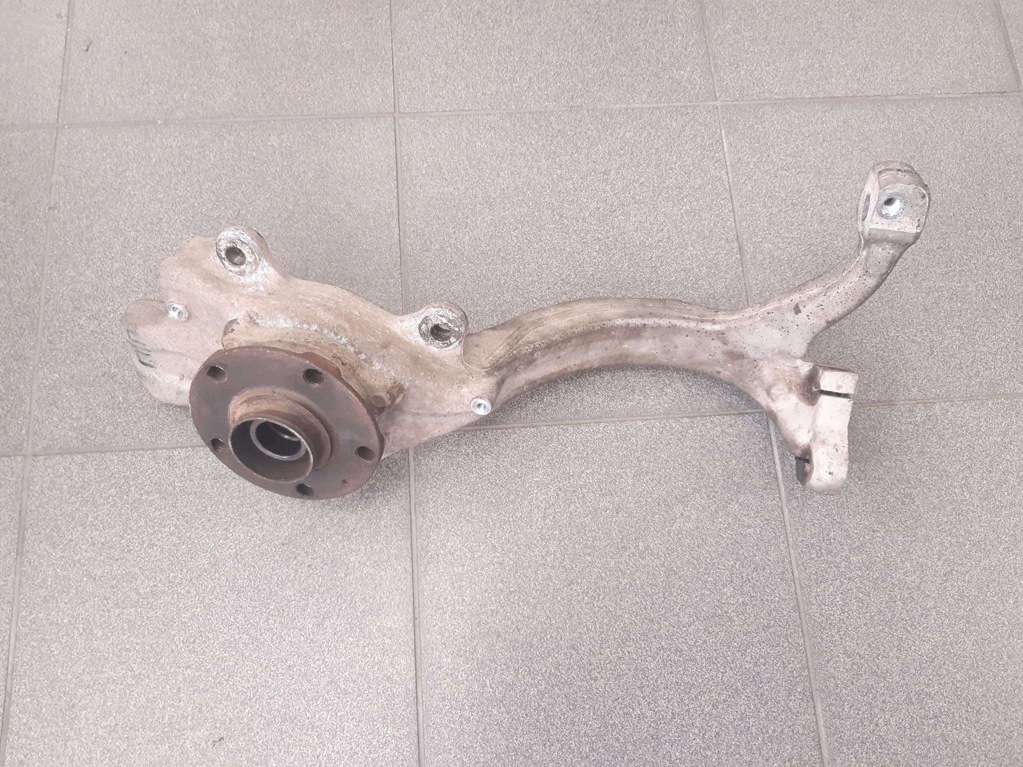 Articulație de direcție față dreapta AUDI A6 2008 - foto 2
