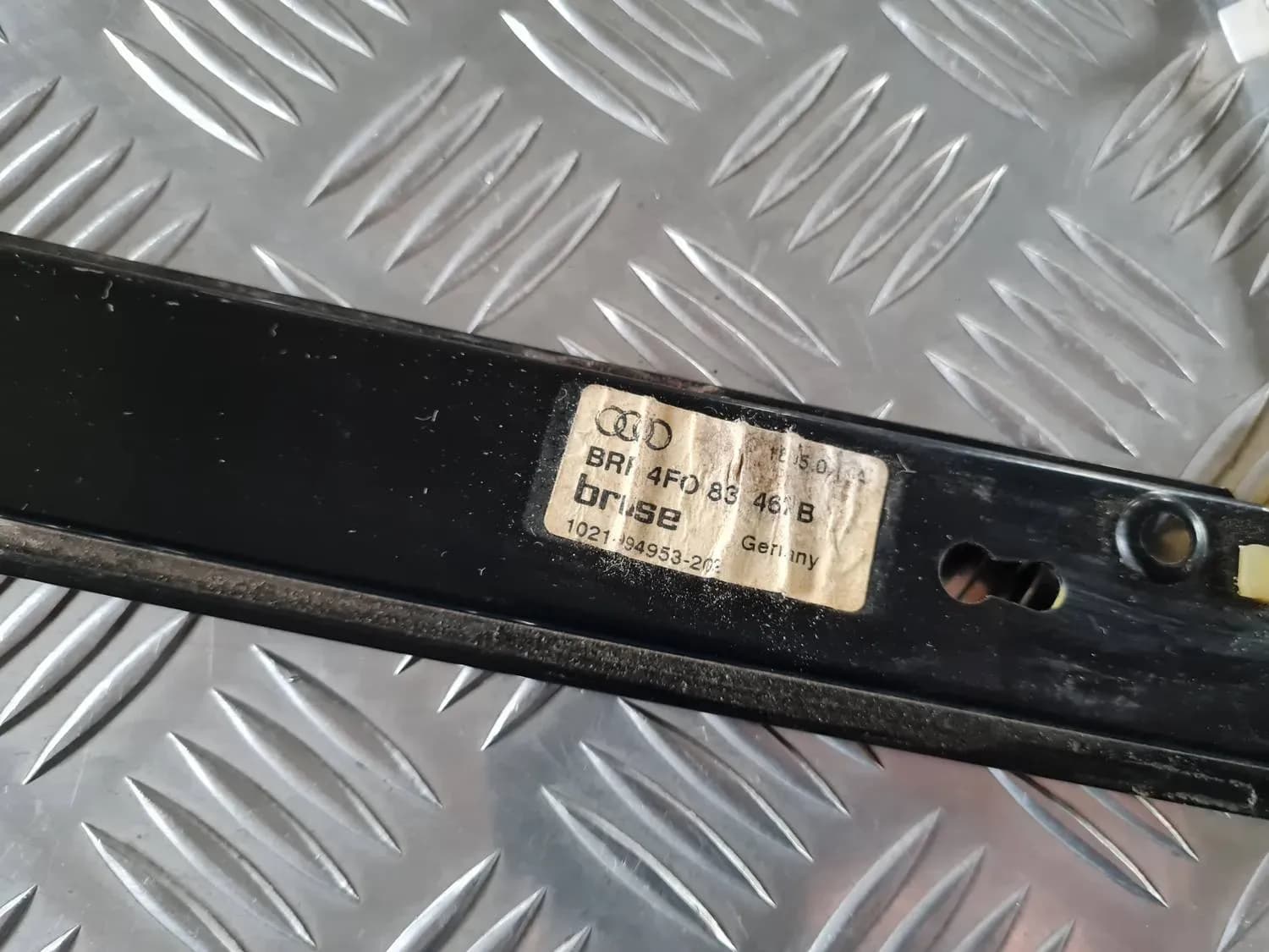 Ridicator geam spate dreapta AUDI A6 2008 - foto 3