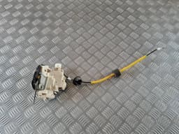 Blocarea ușii stânga spate AUDI A6 2008