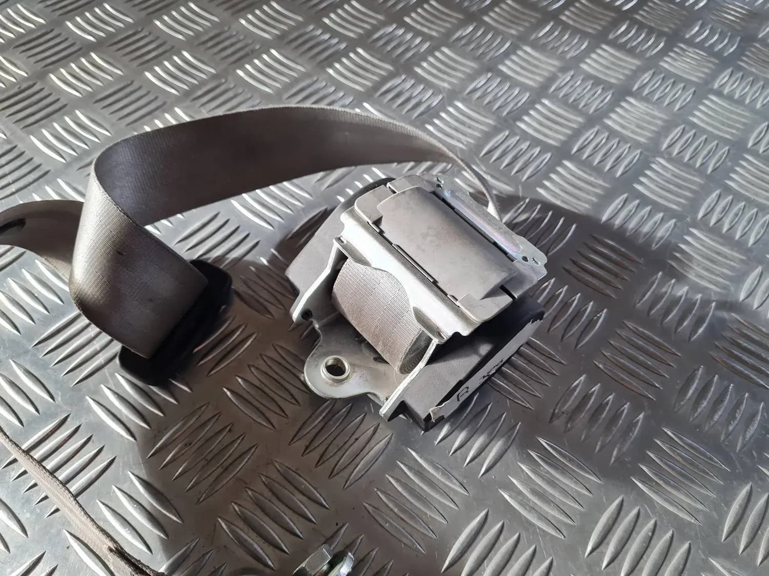 Centura de siguranță spate dreapta AUDI A6 2008 - foto 3