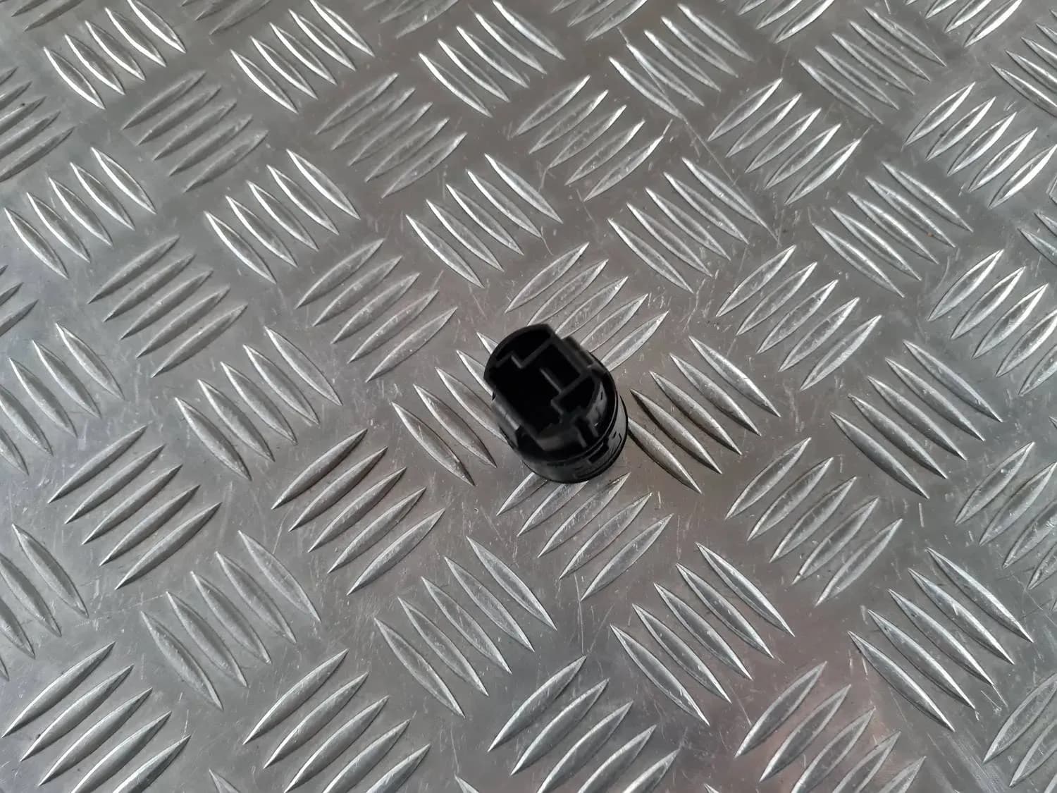 Butonul START/STOP al motorului RENAULT SCENIC III 2011 - foto 2
