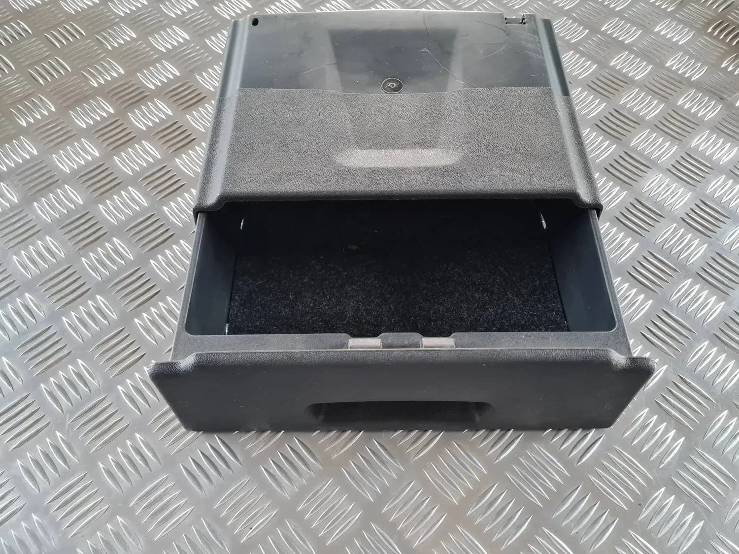 Compartiment de depozitare în grilă RENAULT SCENIC III 2011 - foto 3