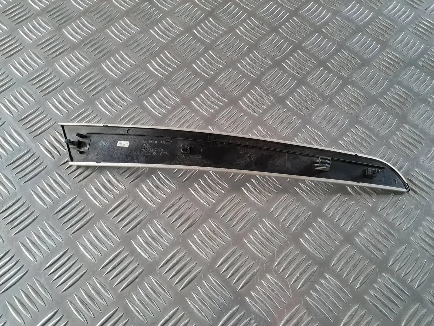 Panouri ornamentale pentru uși AUDI A6 2008 - foto 4