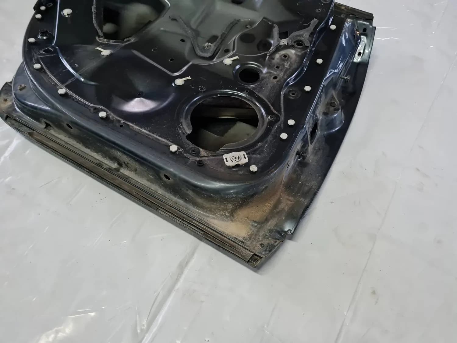 Ușa stânga spate AUDI A6 2008 - foto 2