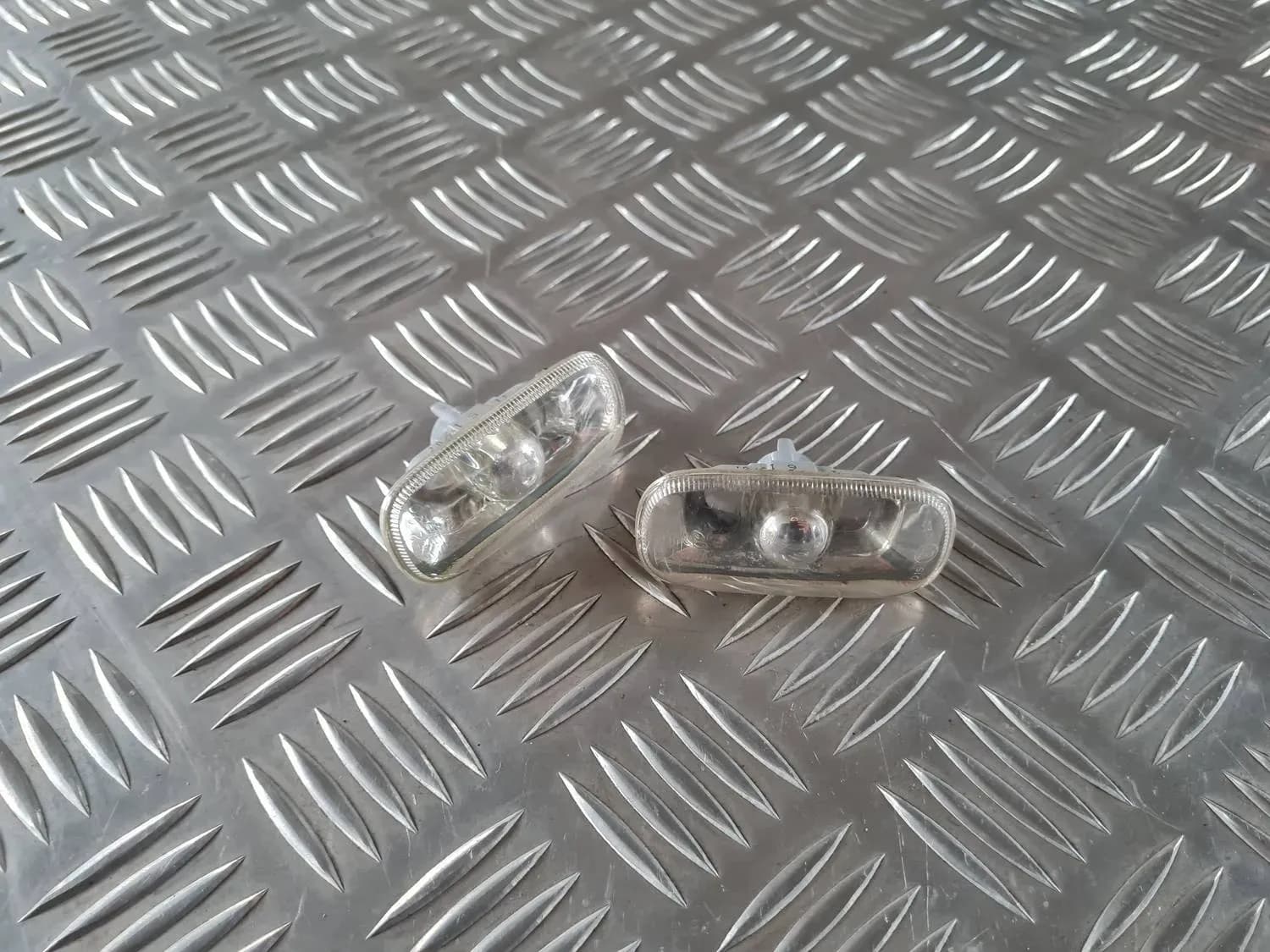 Repetitor AUDI A6 2008 - foto 1