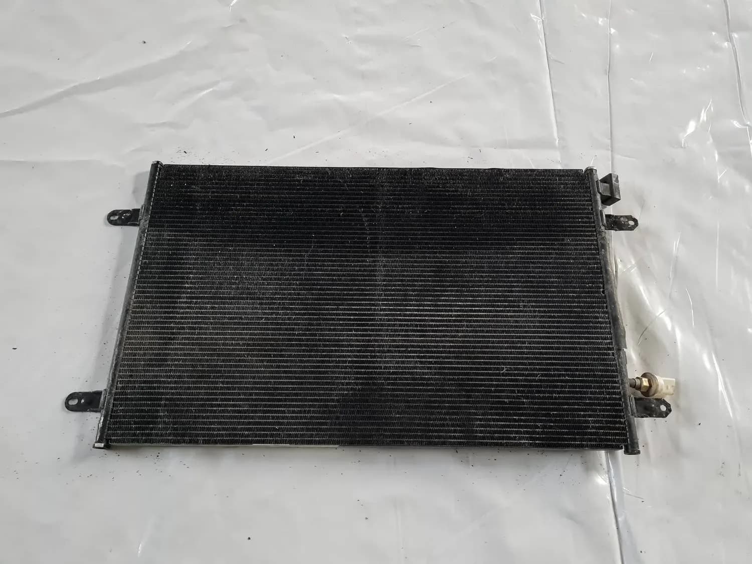 Radiator pentru aer condiționat AUDI A6 2008 - foto 1