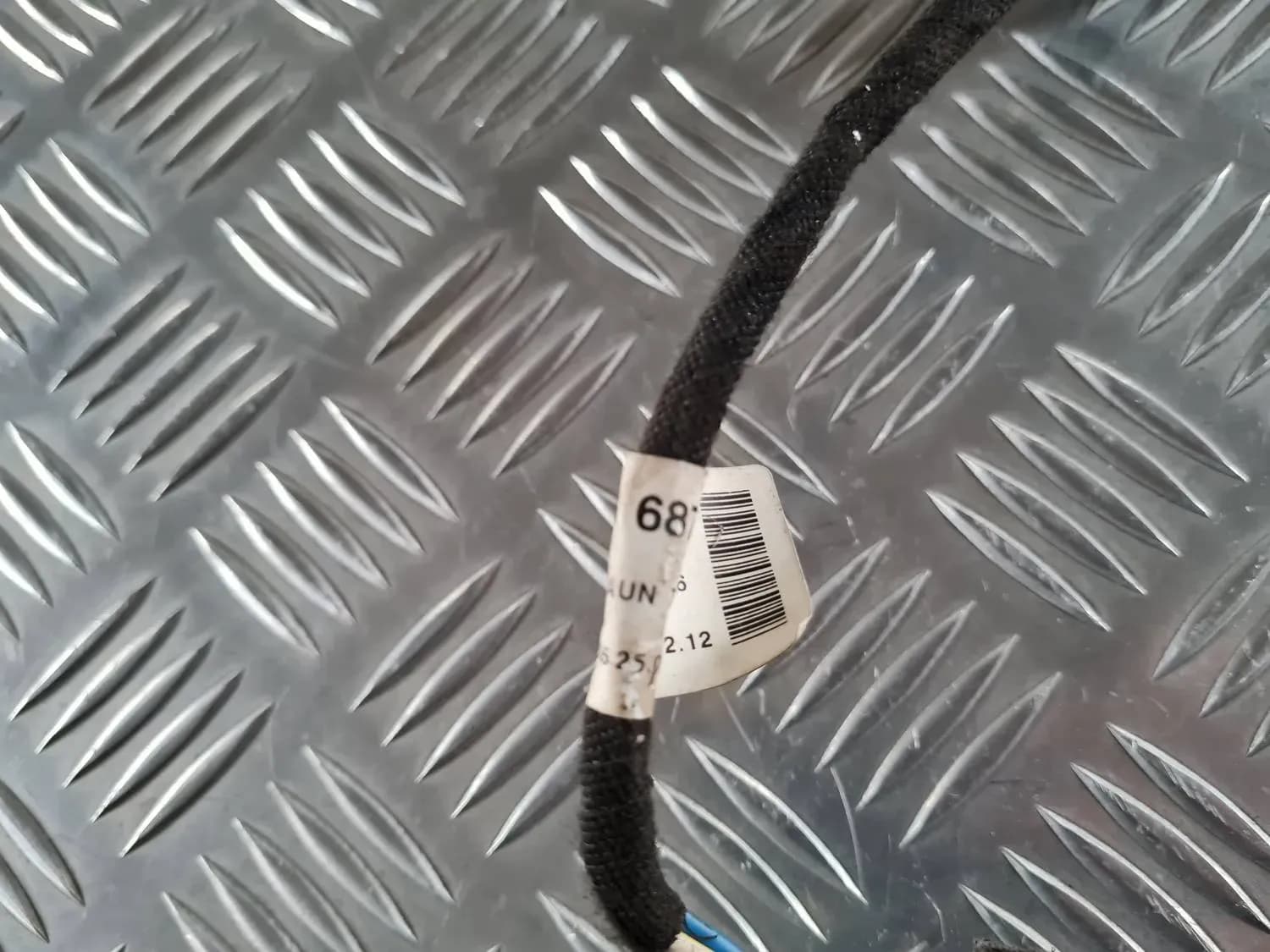 Cablu pentru motorul geamului electric AUDI A6 2008 - foto 4