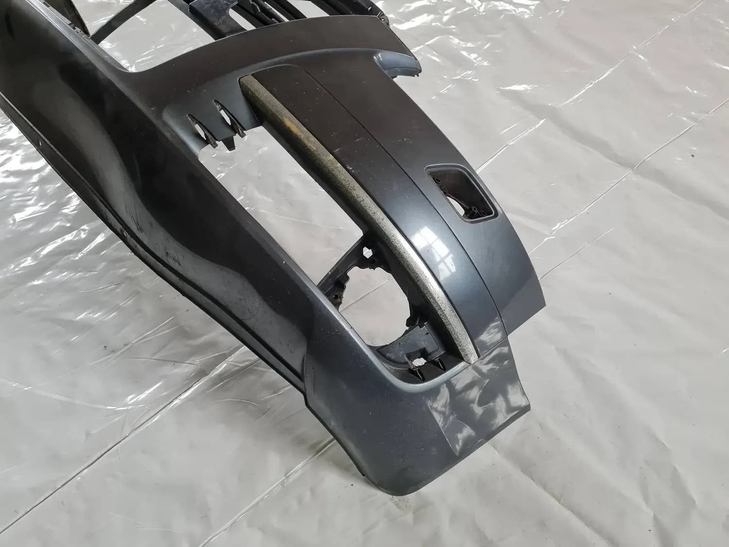 Bara de protecție față AUDI A6 2008 - foto 7