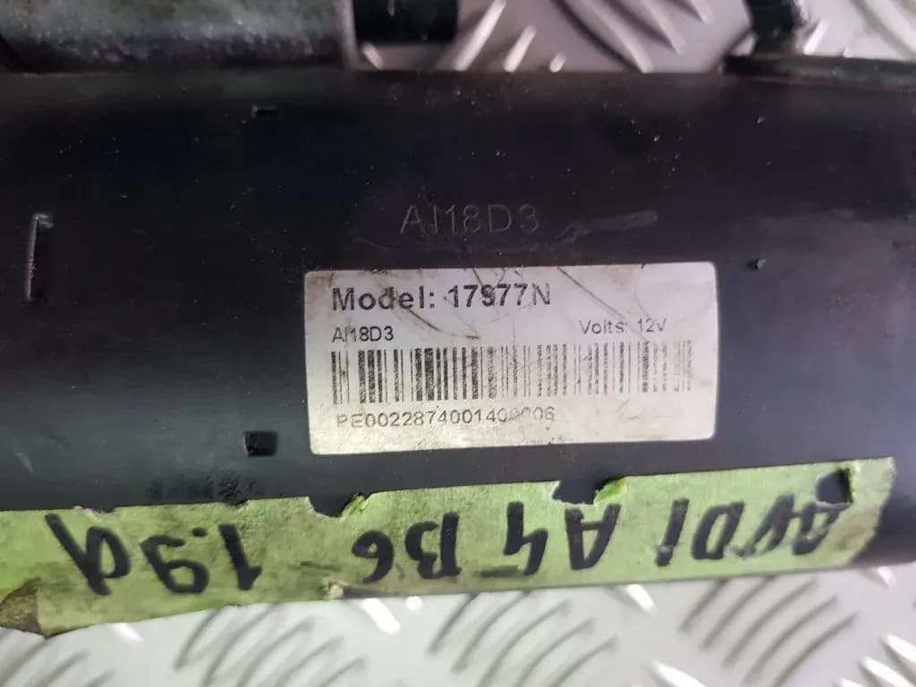 Starter AUDI A4 2003 - foto 2