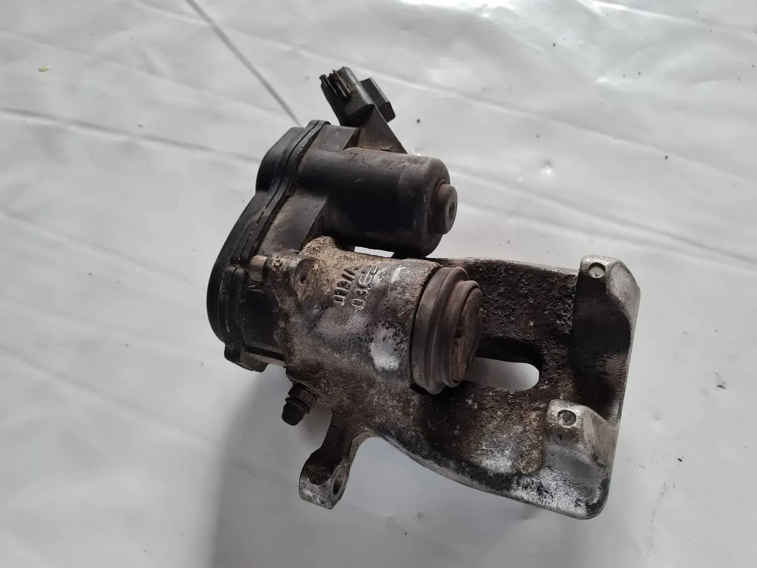 Etrier dreapta spate RENAULT SCENIC III 2011 - foto 2