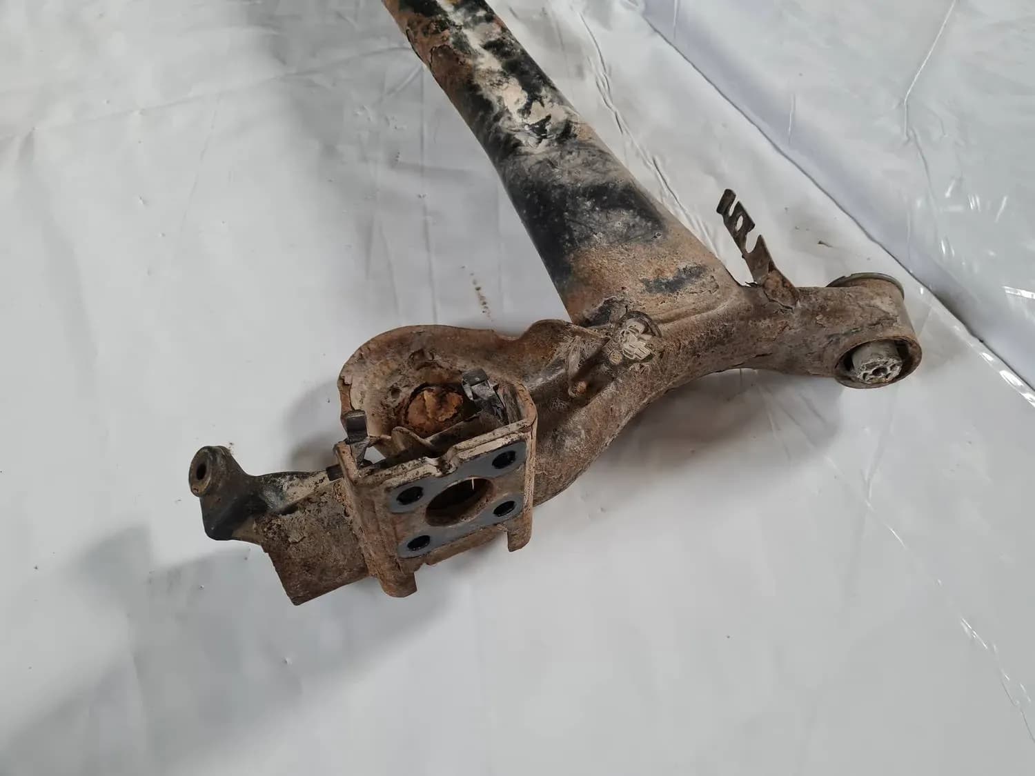 Punte spate/Subcadru spate RENAULT SCENIC III 2011 - foto 6
