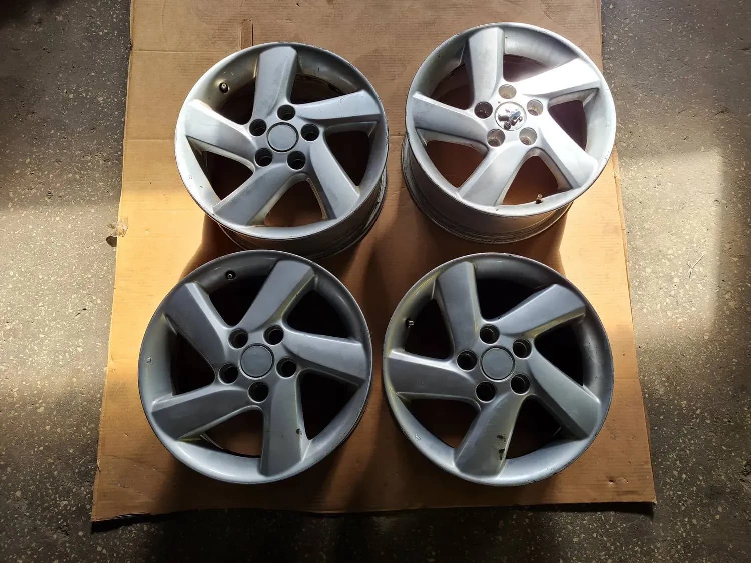 Jante din aliaj ușor (set) RENAULT SCENIC III 2011 - foto 1