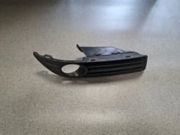 Grila proiectoarelor de ceață, dreapta VW POLO 2005