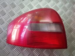 Lampa stânga spate AUDI A6 1998