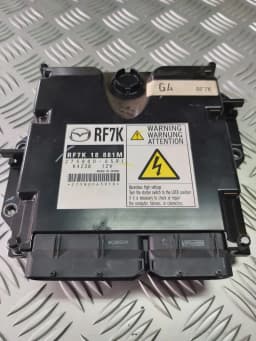Unitatea de comandă a motorului MAZDA 6 2006