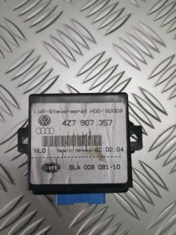 Unitate de control al luminii AUDI A4 AVANT 2004