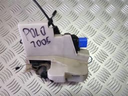 Încuietoarea ușii dreapta față VW POLO 2005