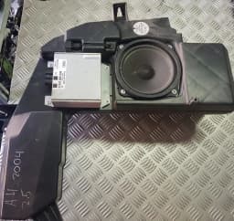 Unitate de amplificare audio AUDI A4 AVANT 2004